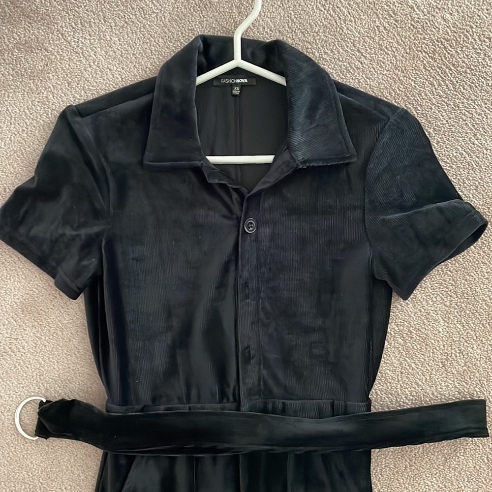 🔥🔥🔥 Fashionnova | Jumpsuit - Picture 3 of 8